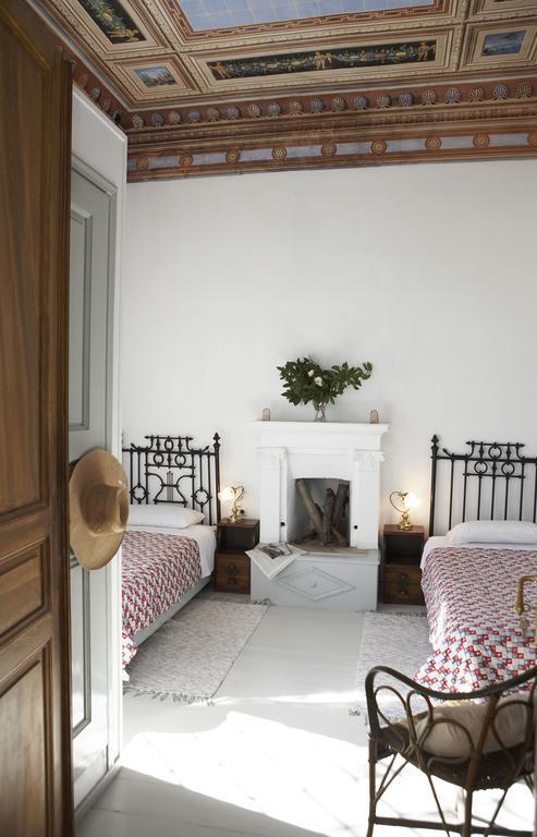 Archontiko Stathopoulou Otel Agios Georgios Nilias Oda fotoğraf
