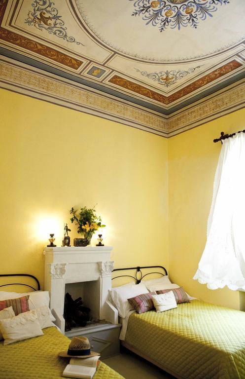 Archontiko Stathopoulou Otel Agios Georgios Nilias Oda fotoğraf
